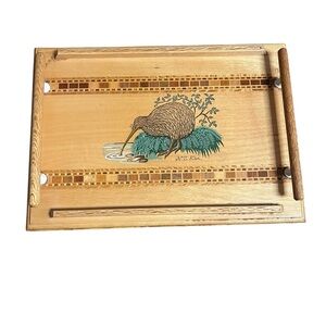Vintage 1950s New
Zealand Inlay Specimen Wood Tawa Serving Tray
Kiwi Bird
